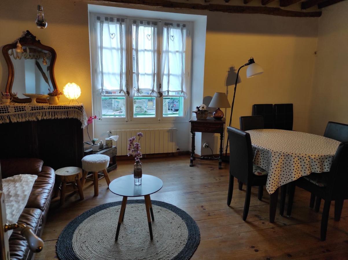 La Maison Des Vacances Auzat 外观 照片