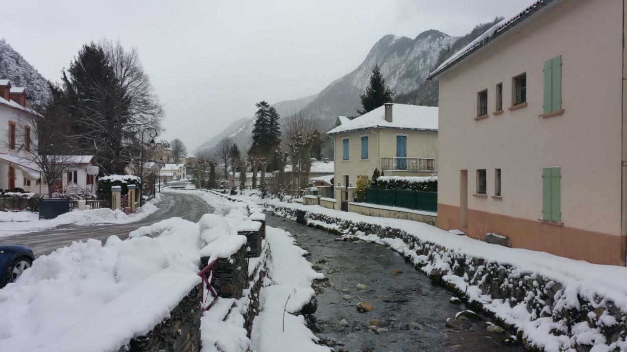 La Maison Des Vacances Auzat 外观 照片
